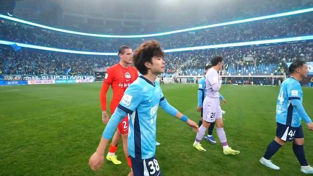 少了斯坦丘，李国旭别犯3轮丢9球错误，大连不赢深圳 踢成都更没戏