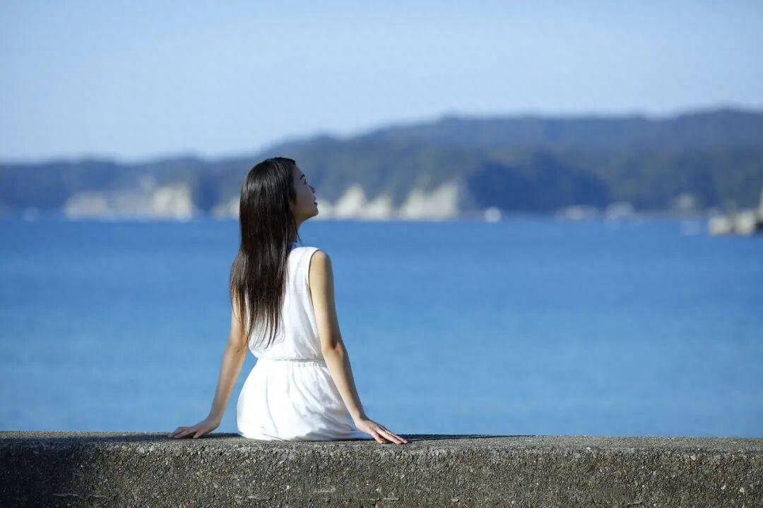 六一致所有成年人：《不要成为无聊的大人》